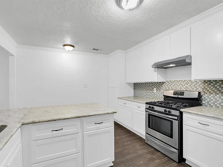 21630 Punkin St — Photo 17