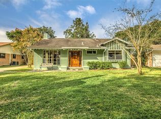 9642 Meadowland Dr, Houston, TX 77063