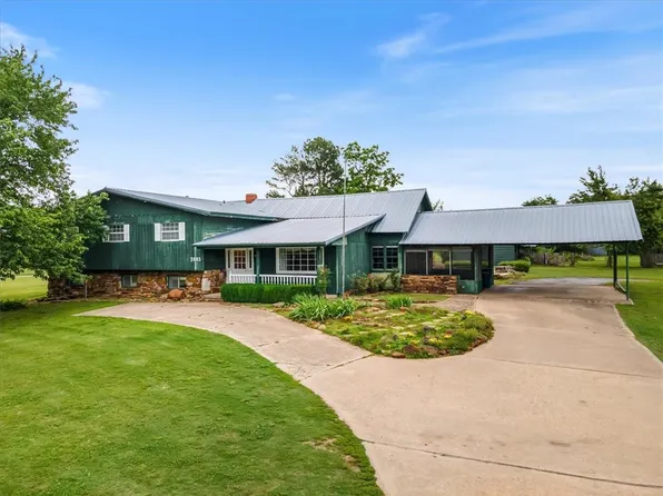 2603 Dawn Hill Rd, Siloam Springs, AR 72761