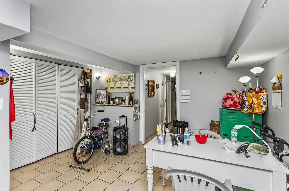 Studio, 850 sqft, $1,650 — Photo 4