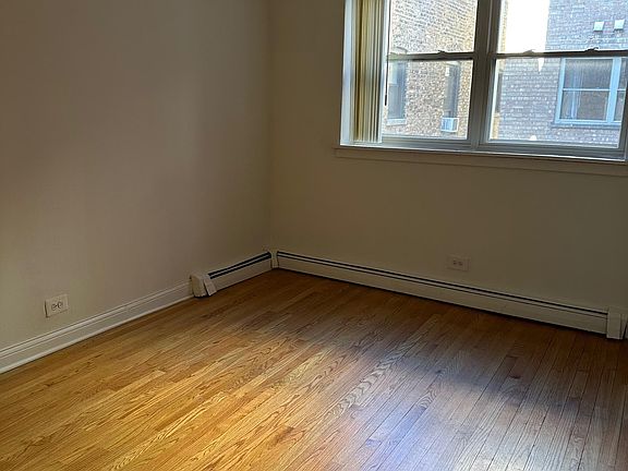 5th image of 3710-311 N Pine Grove Ave #3710-311