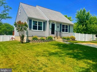 300 Nature Walk Ln, Pasadena, MD 21122