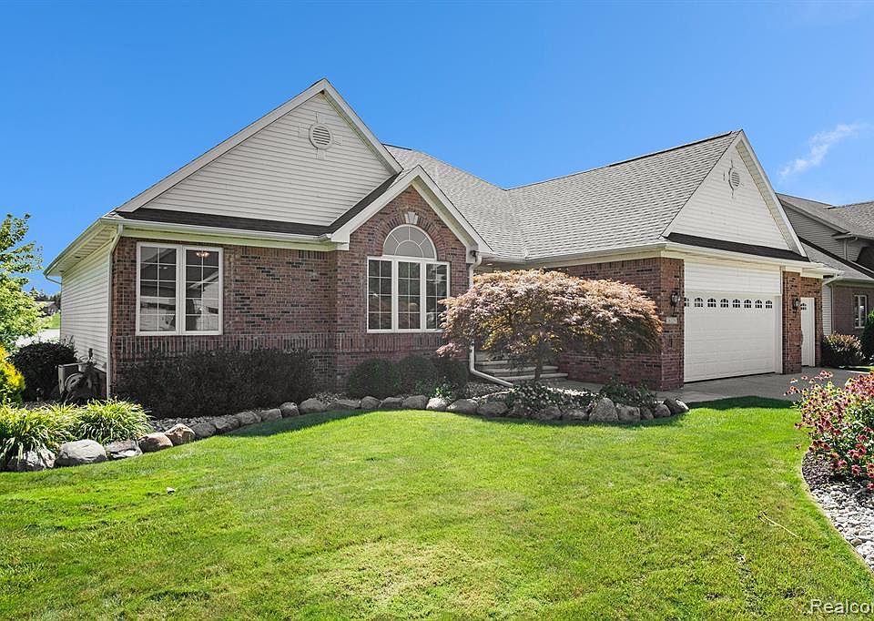 16119 Scenic View Dr, Linden, MI 48451 Zillow
