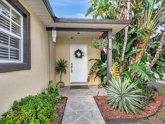 2nd image of 10113 Boynton Place Circle