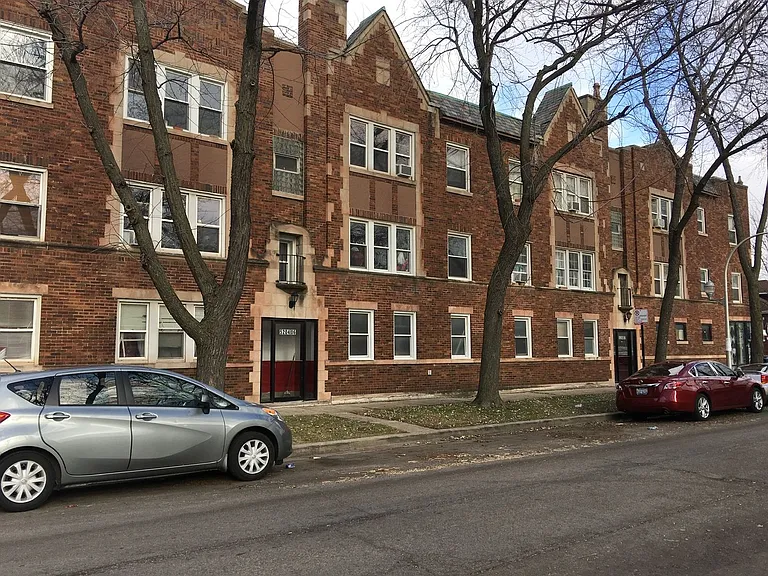 2900-04 N Laramie Avenue W George St #5200-06 — Photo 46