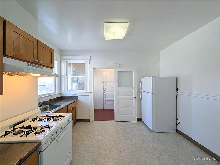 2661 California St #9 — Photo 9