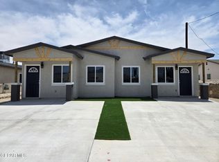 9211 Santa Rosalia Ct, El Paso, TX 79907