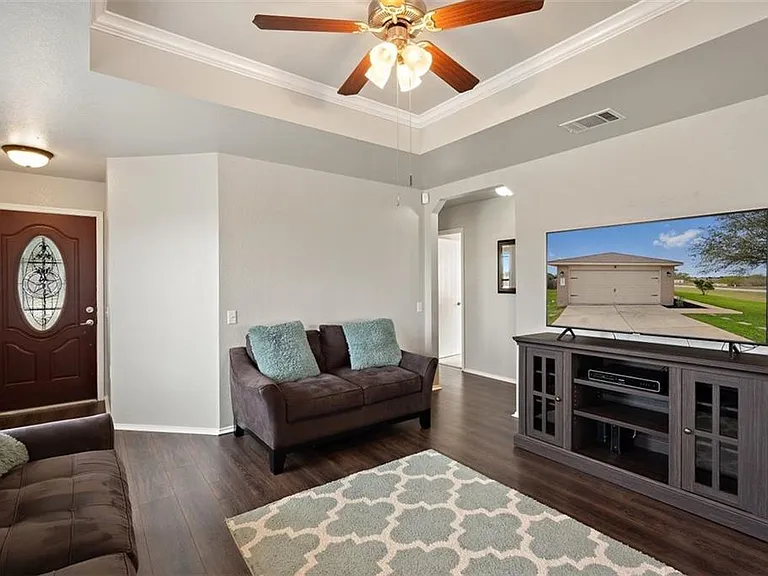 12201 Sky Harbor Dr — Photo 8