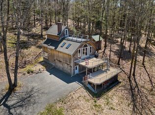 11 Shutesbury Rd, Leverett, MA 01054