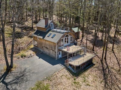 11 Shutesbury Rd, Leverett, MA, 01054