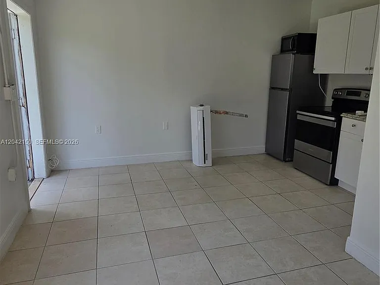 16 Allen Rd #EFFICIENCY — Photo 4