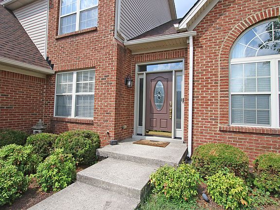 3rd image of 4412 Brookridge Dr