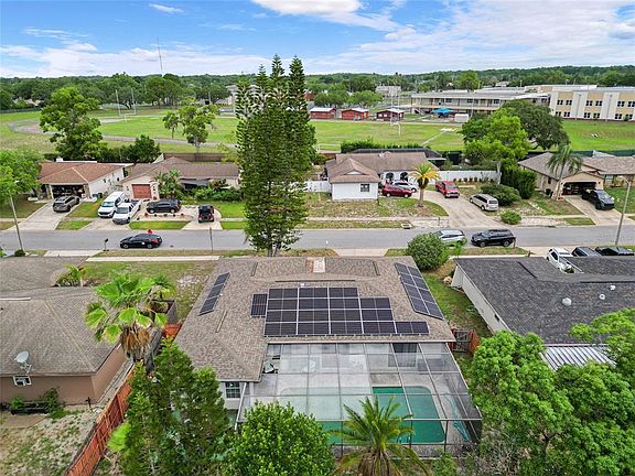 5th image of 10951 PEPPERTREE LN