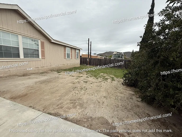 26590 Franklin Ave — Photo 6