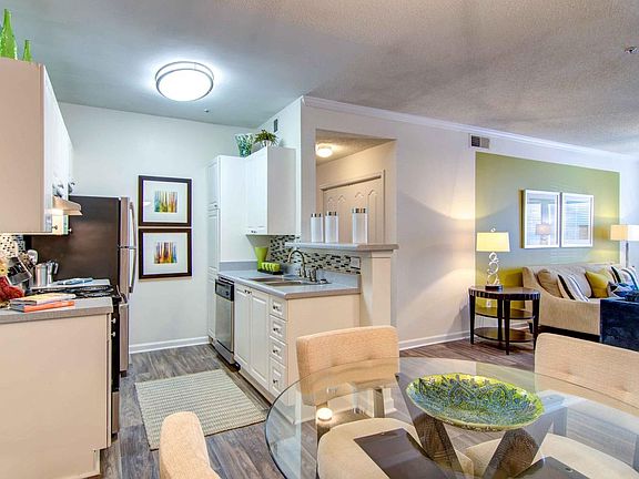 2nd image of 3725 George Busbee Pkwy NW #6d3ffc63e