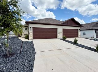 391 Nepal Cyn, San Antonio, TX 78255