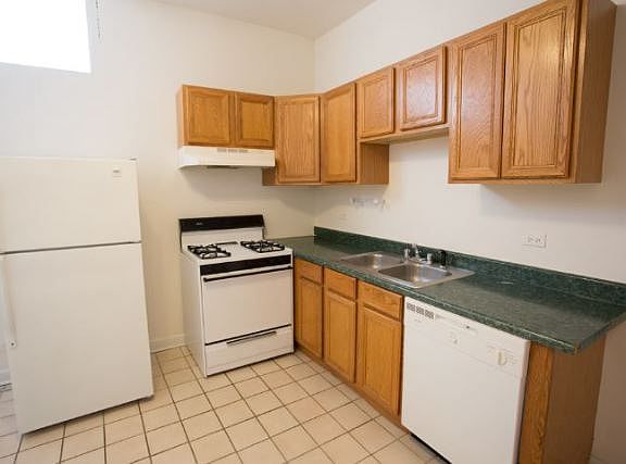 2nd image of 2350 W Charleston St #G