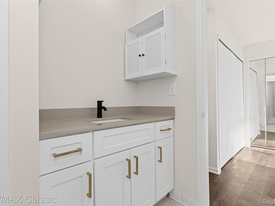 8733 George F Bunker Blvd #s, photo 29