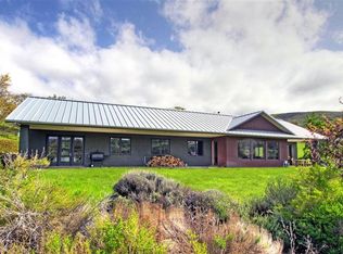 2025 Butler Creek Rd, Ashland, OR 97520