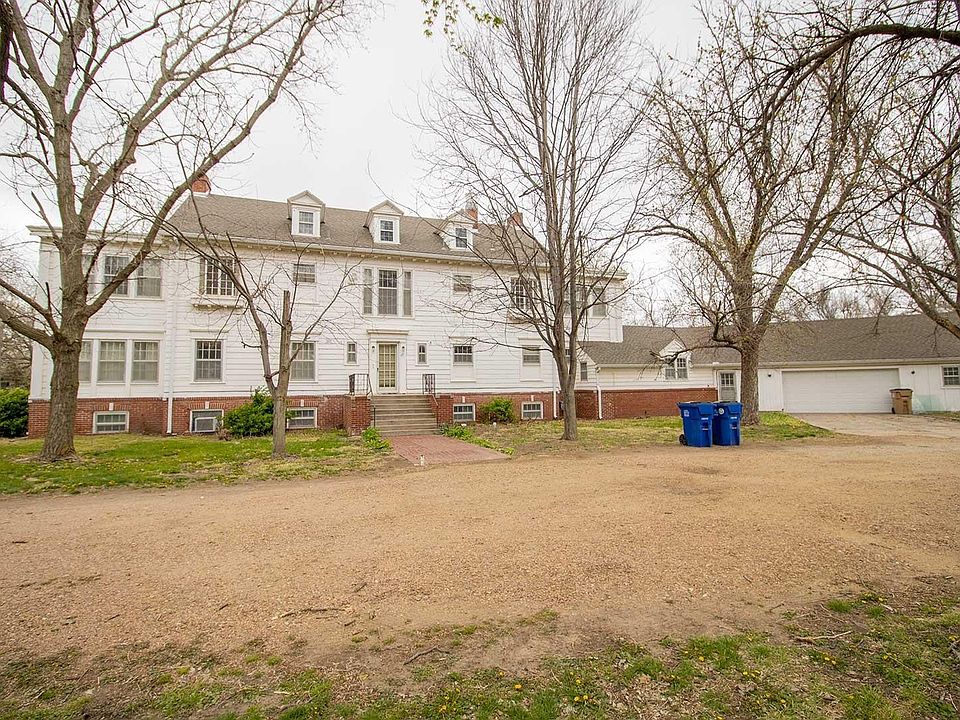 1st image of 65 Willowbrook St