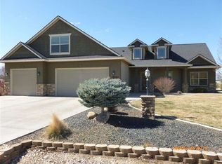 15593 Eclipse Dr, Caldwell, ID 83607