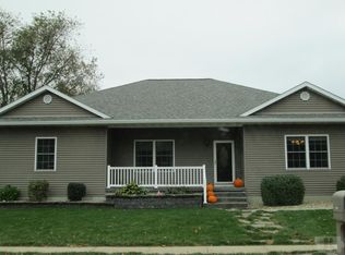 509 W Van Weiss Blvd, West Burlington, IA