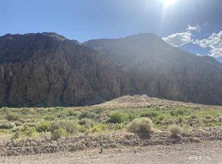 6212 Peavine Rd, Round Mountain, NV 89045