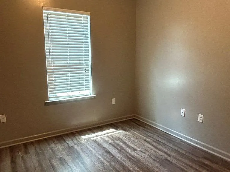 117 Highland Ave #27 — Photo 5