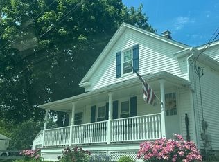 20 Ernest St, Coventry, RI 02816