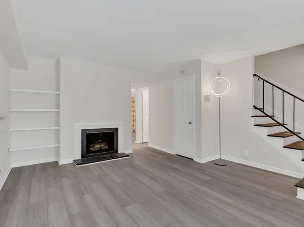 8300 Sawyer Brown Rd APT A302, Nashville, TN 37221