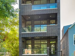 1818 N Sawyer Ave #2, Chicago, IL 60647