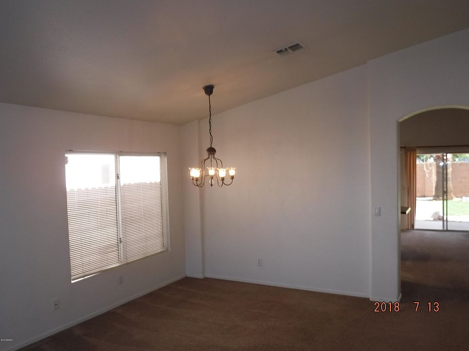 2nd image of 460 W Country Estates Ave