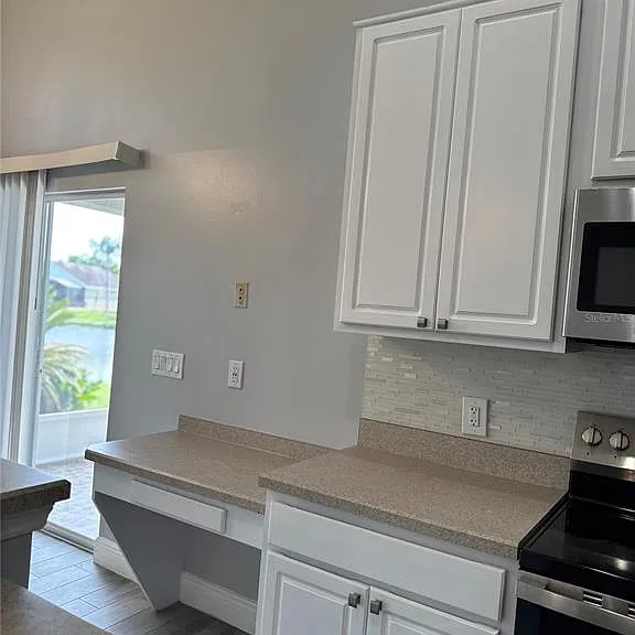 3158 Stonehurst Cir — Photo 14