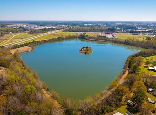 396 Staton House Rd, Greenville, NC 27834