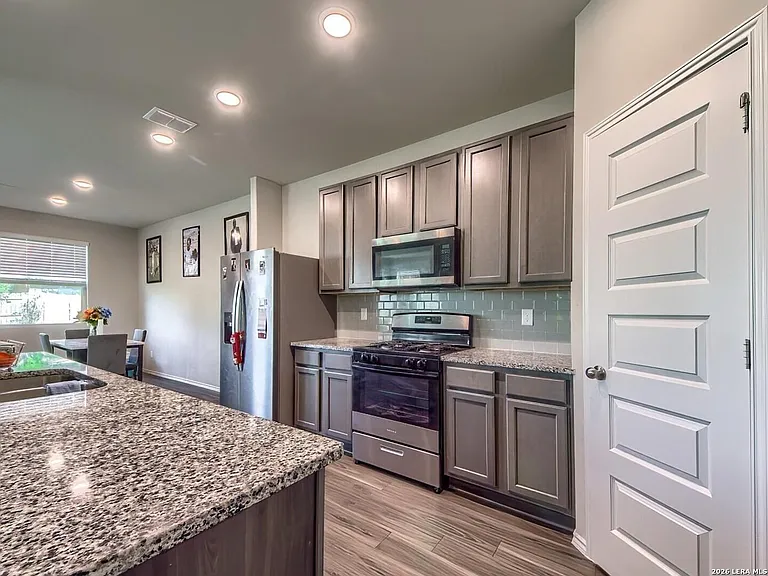 5011 Sandstone Way — Photo 17