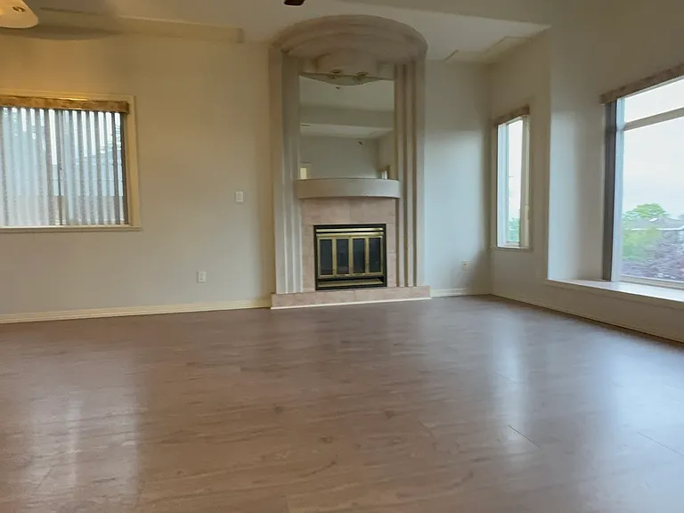 381 E 57th Ave #60 — Photo 5