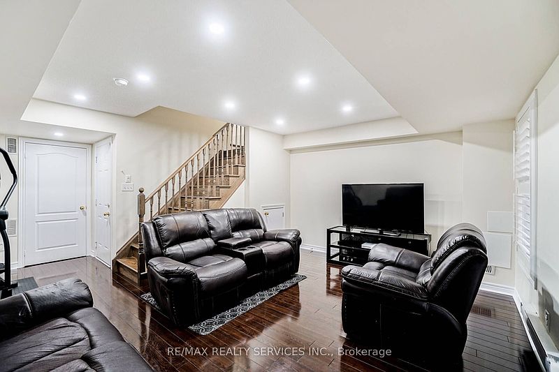 Brampton Townhouse for rent - 3 Bedrooms — photo 31