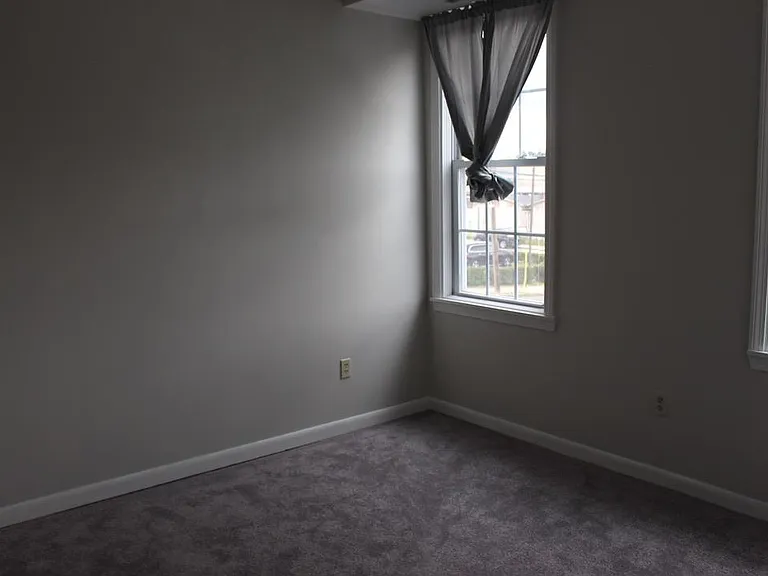 12 Walnut St #1 — Photo 30