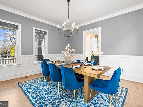 5th image of 8633 Fort Hunt Rd