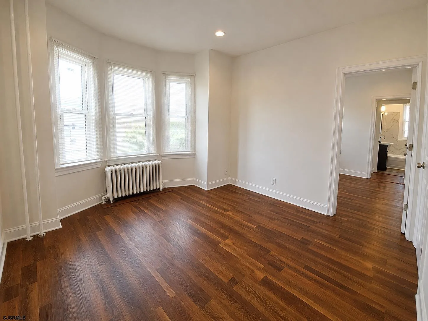 1 bed, 1.0 bath, $1,600 — Photo 4