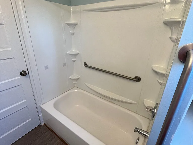 34-36 Springside Ave #2 — Photo 6