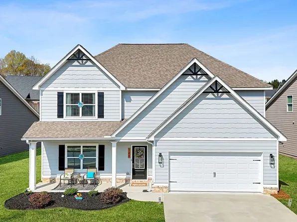 106 Kingston Cir, Carrollton, GA 30117