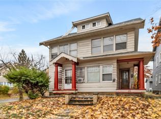 3770 Mayfield Rd, Cleveland Heights, OH 44121