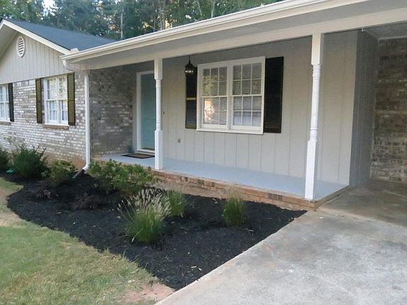 3rd image of 4456 Tara Dr