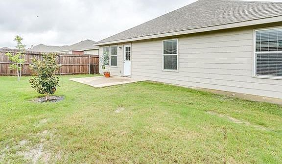 4th image of 805 Sheryn Dr