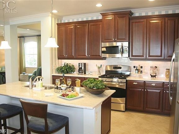 3rd image of 13541 Palmetto Grove Dr