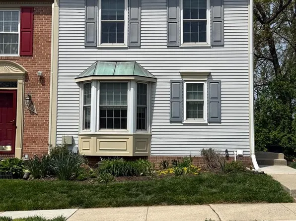 8800 Manahan Dr, Ellicott City, MD 21043