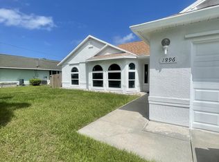 1896 19th Ave SW, Vero Beach, FL 32962
