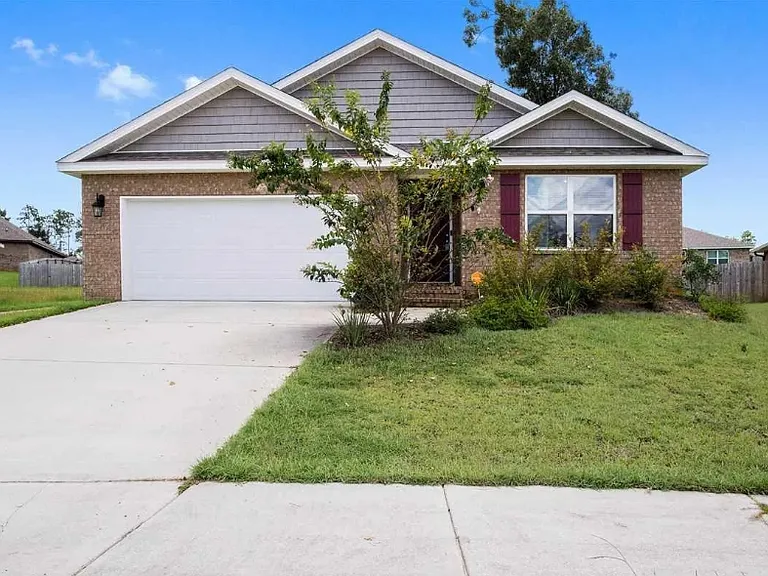 10373 Shetland Dr — Photo 1