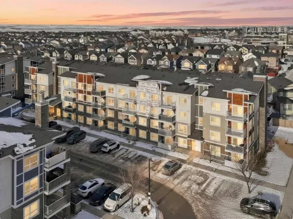 302 S Skyview Ranch Dr NE #5304, Calgary, AB T3N 0P5